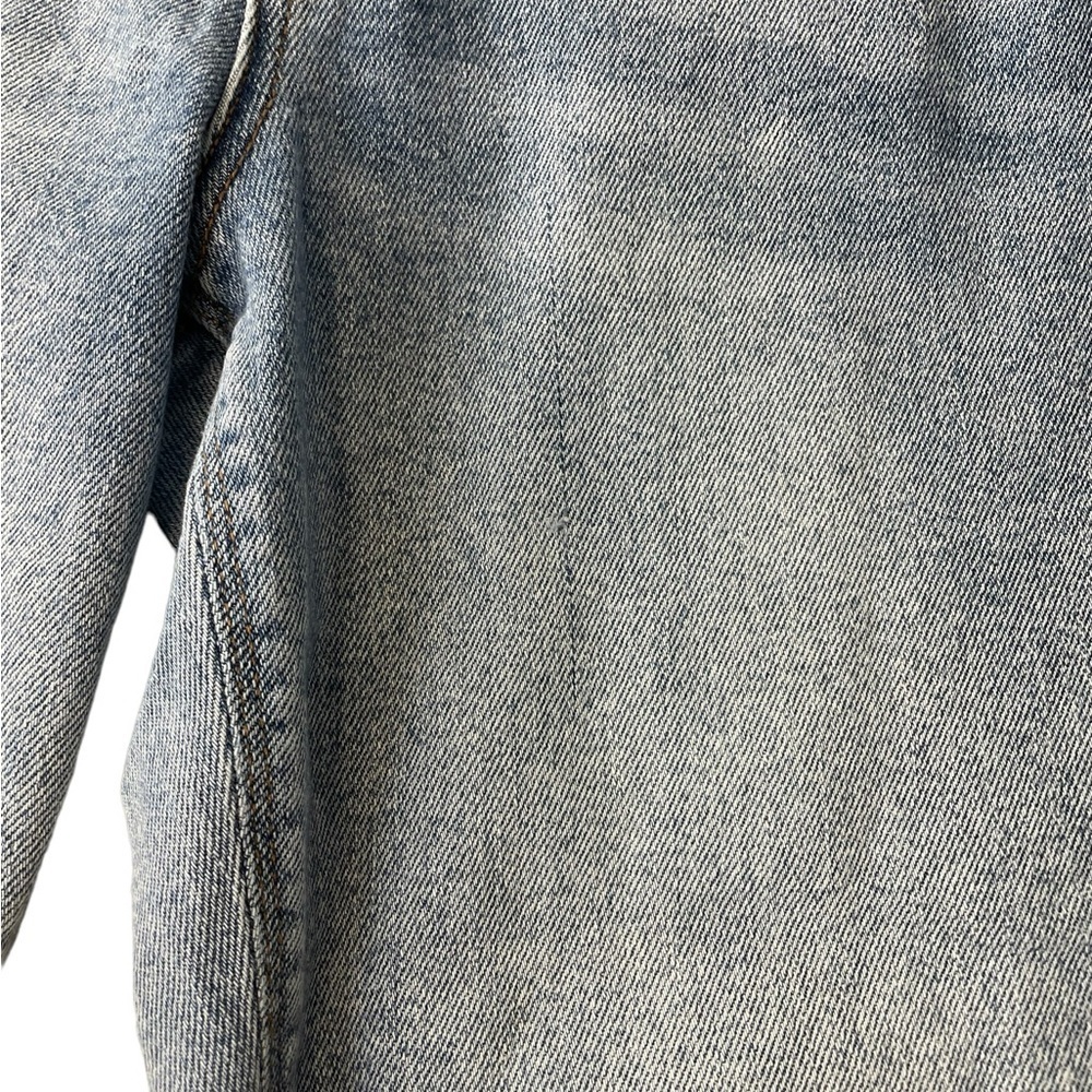 American Eagle Distressed Mom Jeans Size 6 - Picture 4 of 12